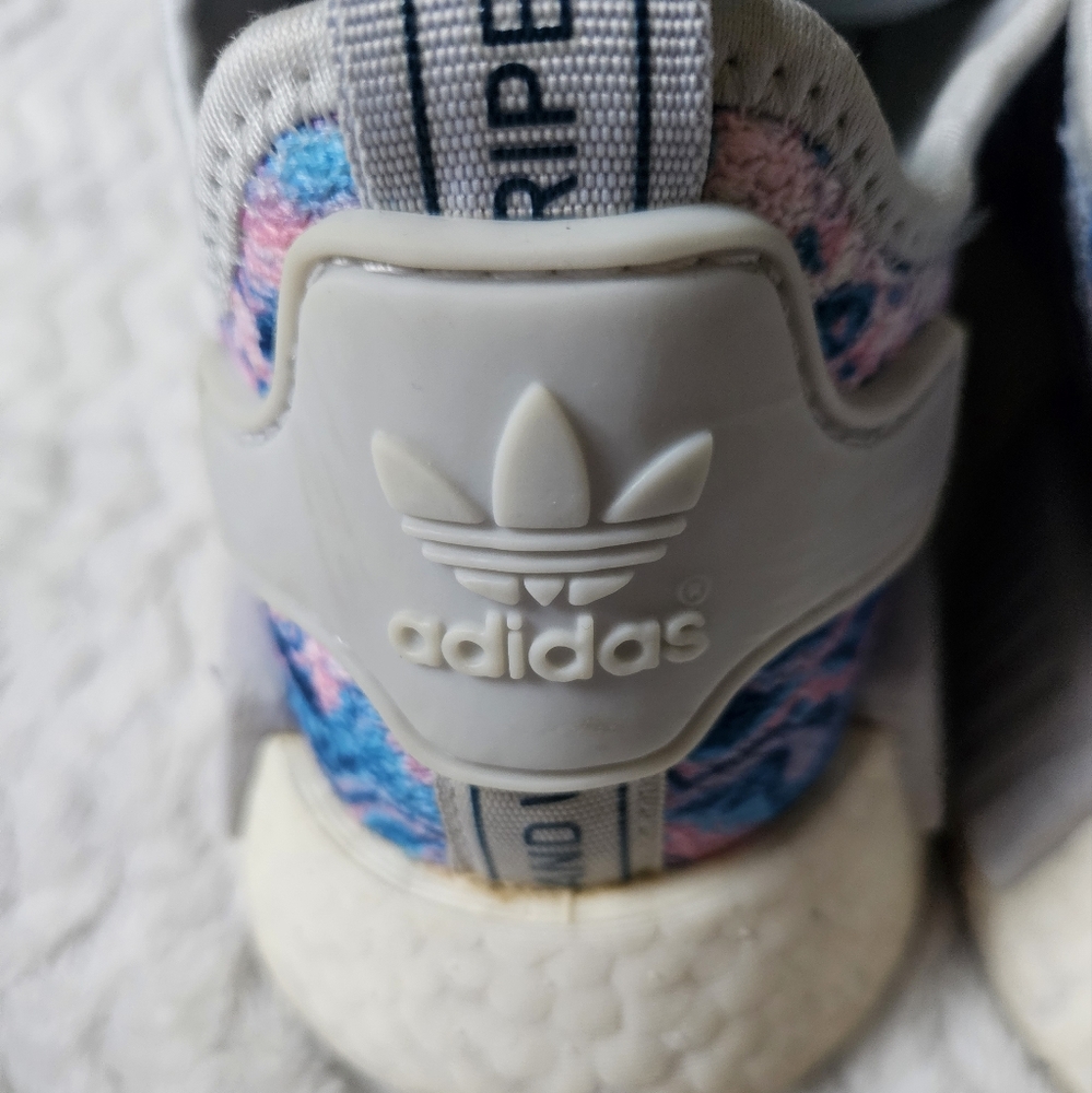 Adidas Blue Pink Marble Art Sneakers - Picture 5 of 12